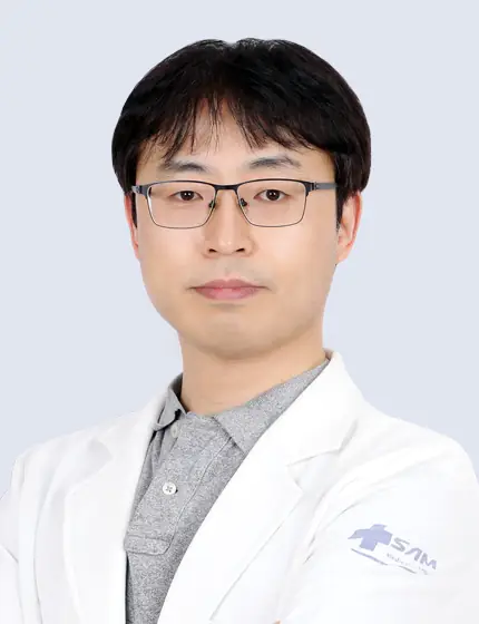 Medmost | Лучшие клиники по лечению рака кишечника Чон Док Хён хирург колопроктолог госпиталь Gsam