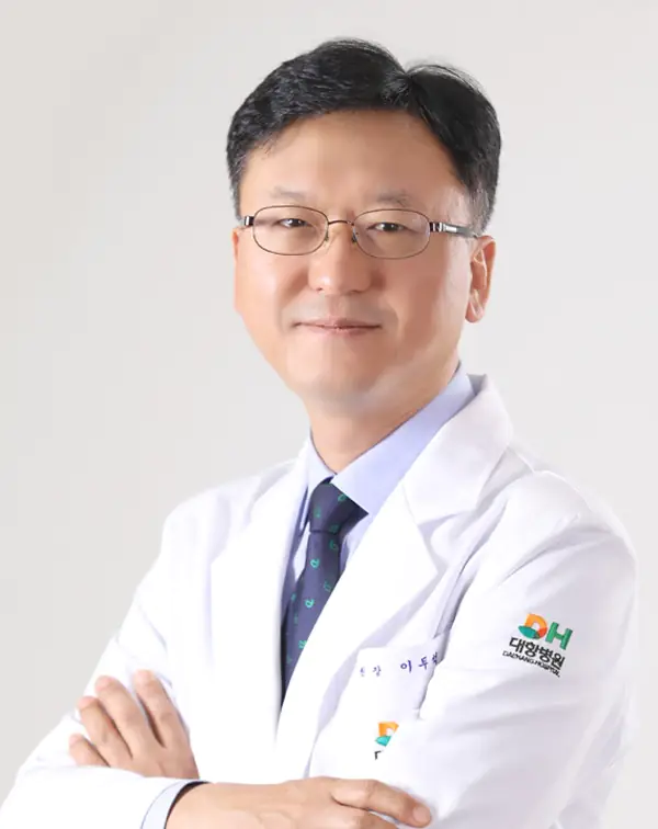 Medmost | Лучшие клиники по лечению рака кишечника Ли Ду Сок Главврач хирургии колоректального рака госпиталя daehang